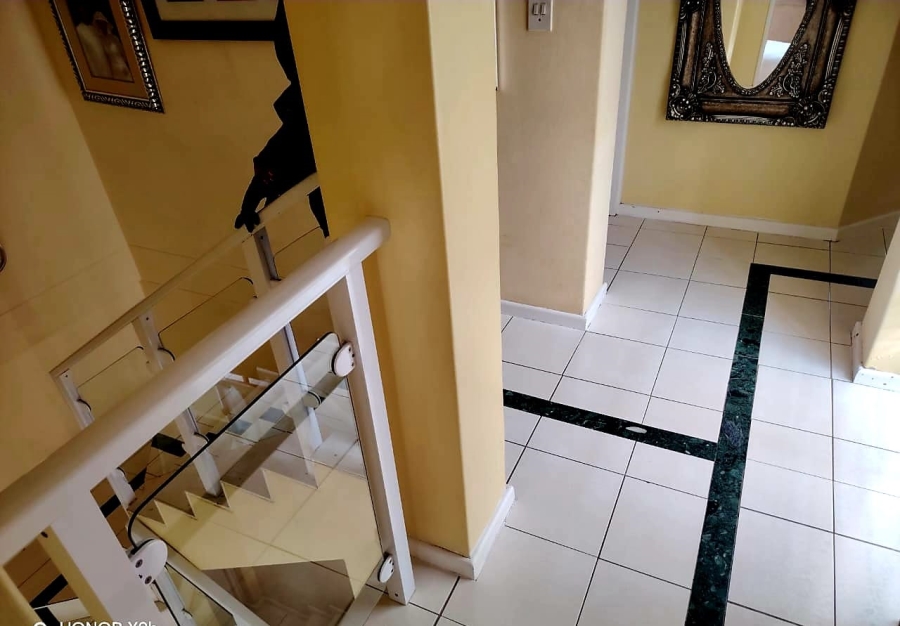 4 Bedroom Property for Sale in Vincent Heights Eastern Cape